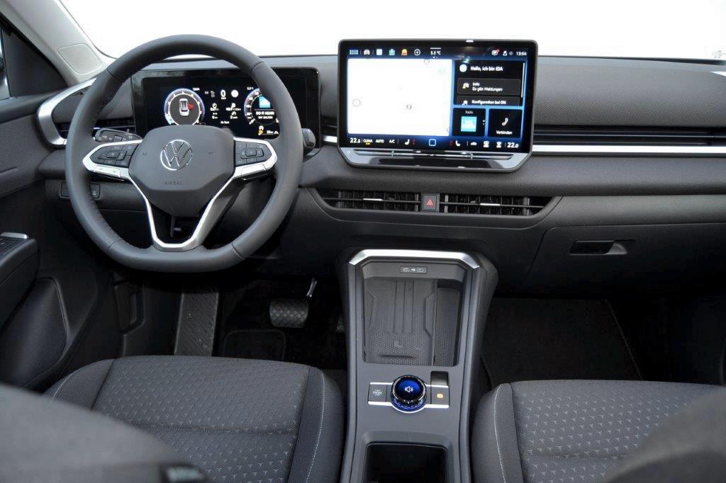 T-Roc 1.5 eTSI 110 kW Life, 5 J. Garantie ab EZ